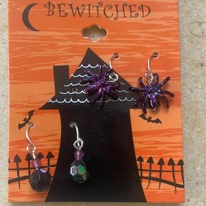 NWT Halloween earrings